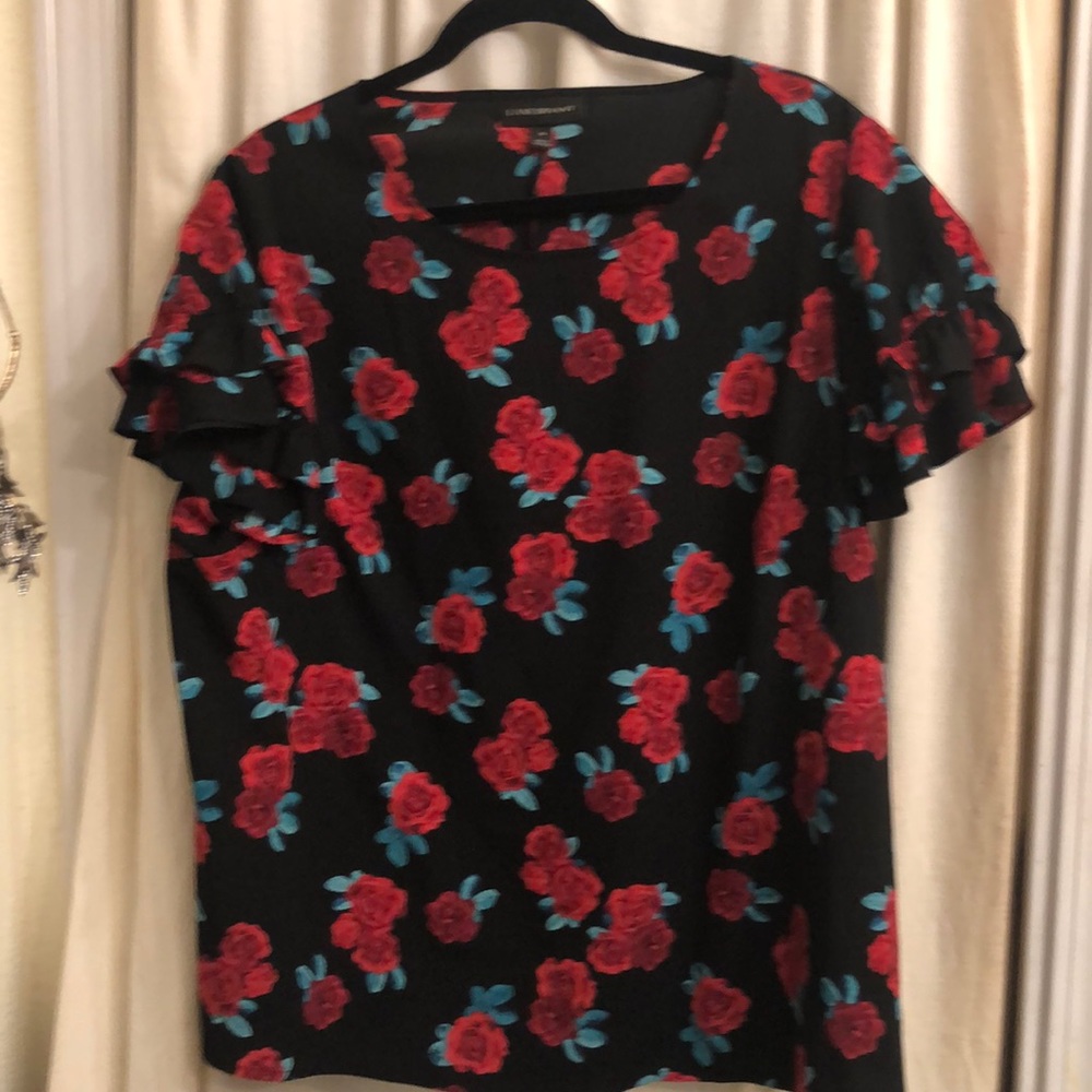 Red flower blouse with ruffle sleeves